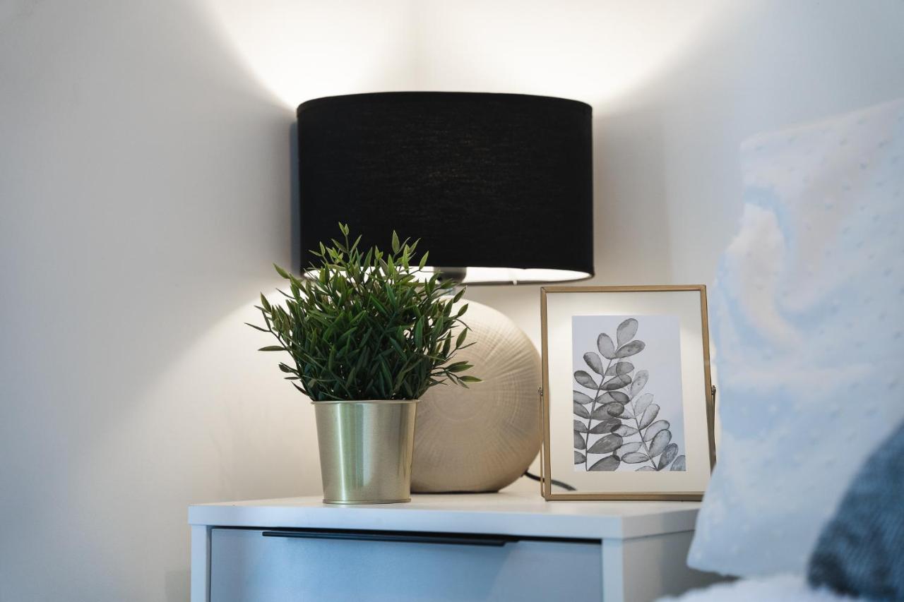 Modern 1-Bed Apartment - City Centre - Free Wi-Fi - New - Manchester Eksteriør bilde