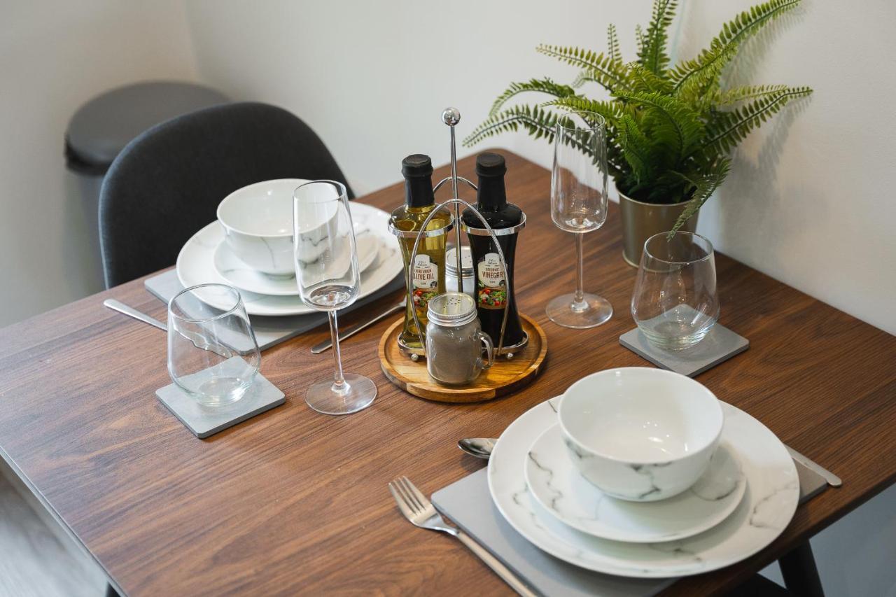Modern 1-Bed Apartment - City Centre - Free Wi-Fi - New - Manchester Eksteriør bilde
